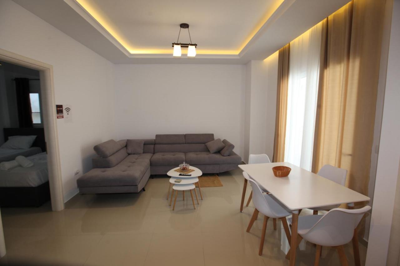 Deda Apartments Саранда Екстер'єр фото