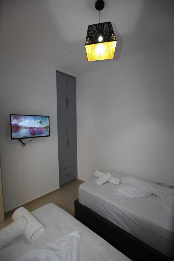 Deda Apartments Саранда Екстер'єр фото