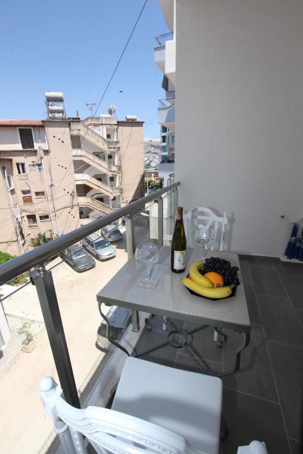 Deda Apartments Саранда Екстер'єр фото
