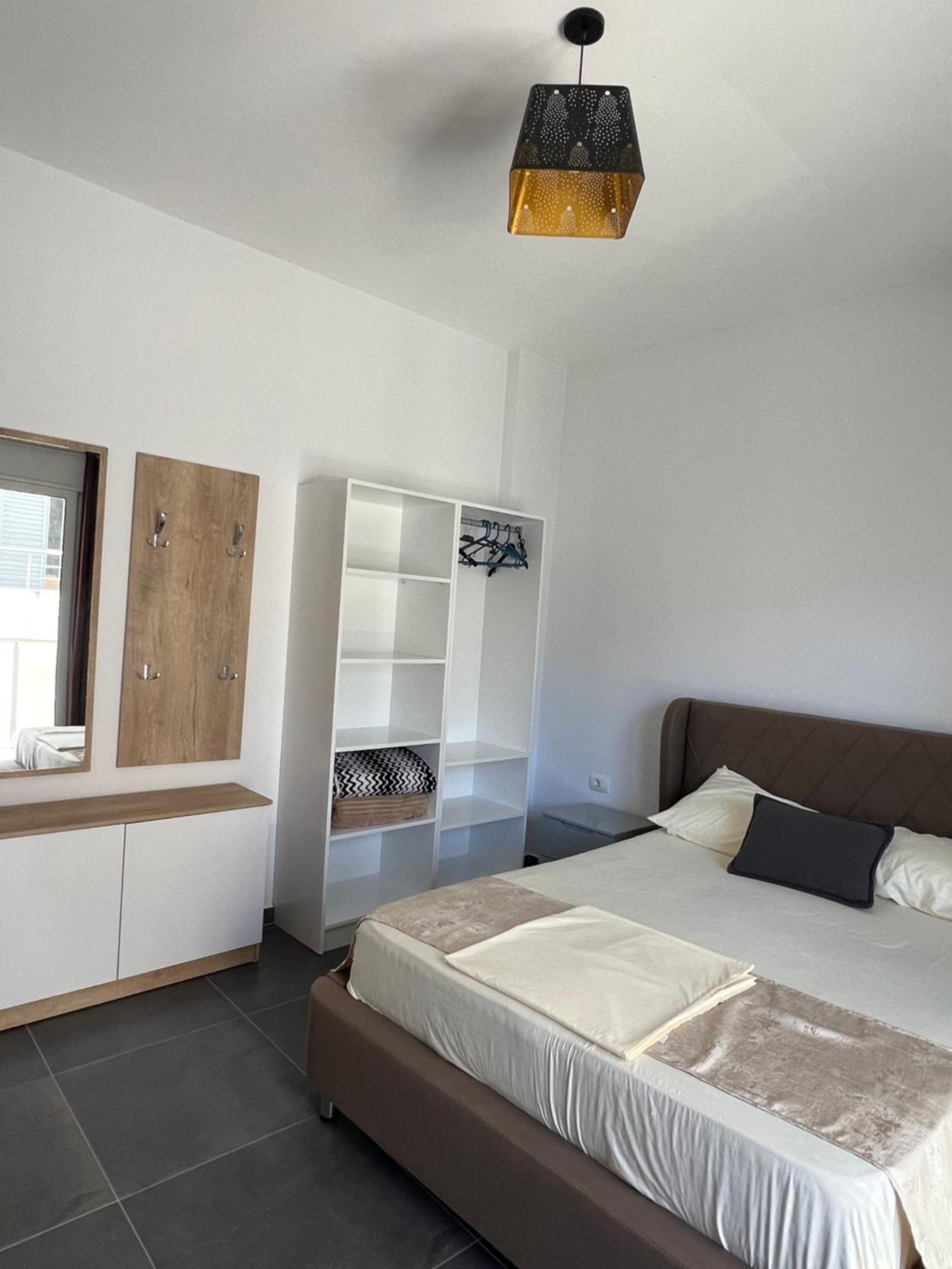 Deda Apartments Саранда Екстер'єр фото